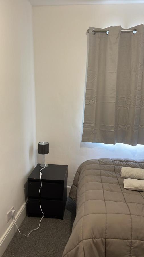 Small Room In Horfield 3 브리스틀 외부 사진